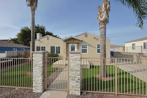 5736 Midwick St, San Diego, CA 92139