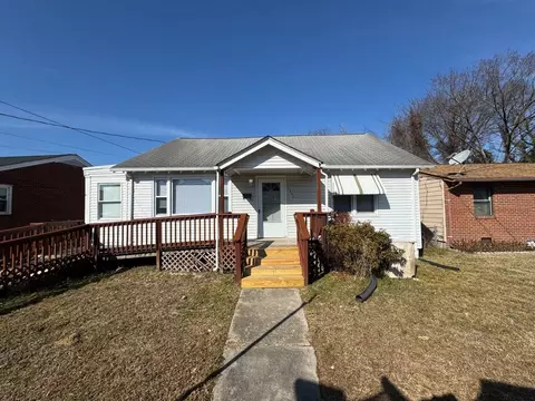 1341 30th St #NA, Newport News, VA 23607