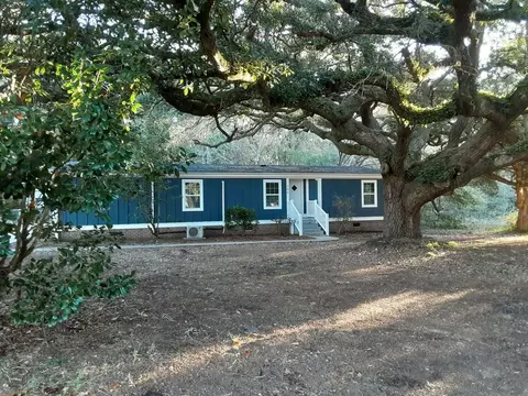 580 Satellite Ave, Murrells Inlet, SC 29576