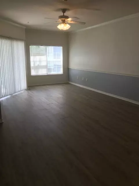 3589 Conroy Rd, Orlando, FL 32839
