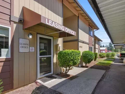 1023 74th St E, Midland, WA 98404