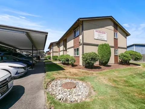 1023 74th St E, Midland, WA 98404