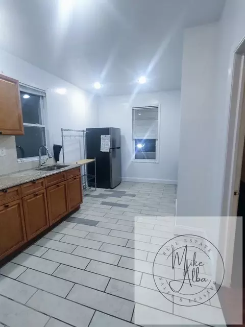 Undisclosed, New York, NY 10461