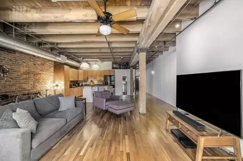 1801 Wynkoop St, Denver, CO 80202