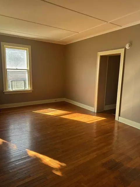 25 W Mohawk St #TH, Oswego, NY 13126