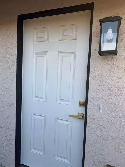 998 12 Palmer Ave, Camarillo, CA 93010