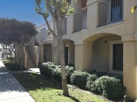 4502 186th St, Redondo Beach, CA 90278