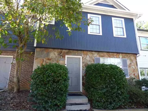 2093 Lenoa Ln, Austell, GA 30106