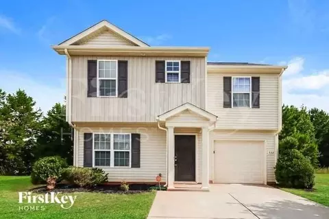 532 Ellingsworth Ln, Charlotte, NC 28214