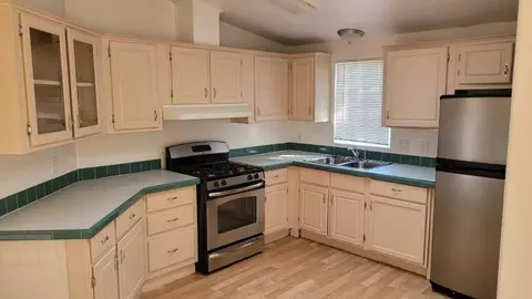 728 W Buist Ave, Phoenix, AZ 85041