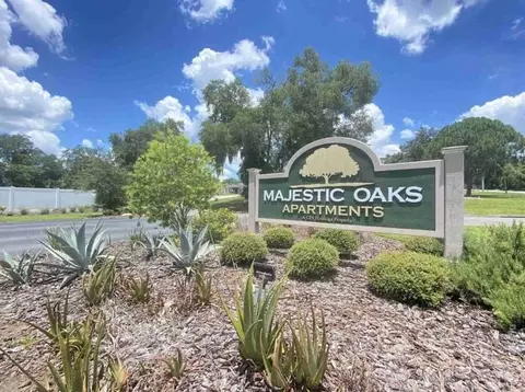37220 Majestic Oak Ct #37220, Dade City, FL 33525