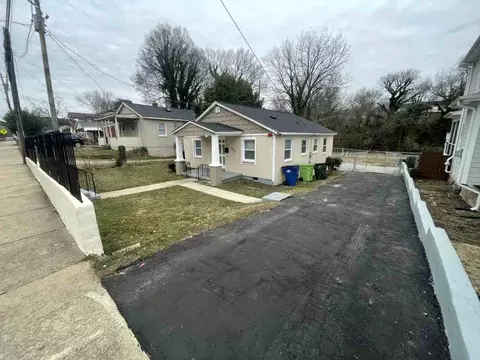 602 Bragg St, Raleigh, NC 27610