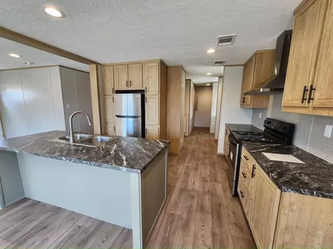 12 Eland Dr #012, North Fort Myers, FL 33917