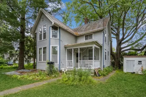 800 Kimball Rd, Iowa City, IA 52245