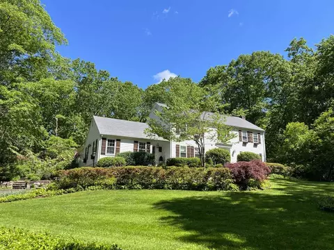 53 Journeys End Rd #NA, New Canaan, CT 06840