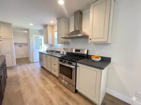30 Bellwood Dr #30, Swartz Creek, MI 48473