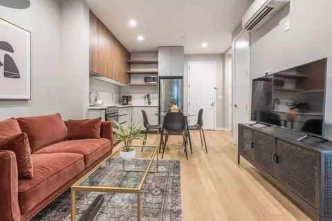 lorimer st, New York, NY 11206