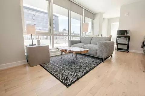 w 23rd st, New York, NY 10011