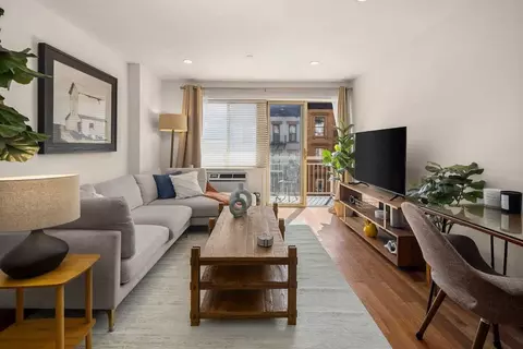 saint marks pl, New York, NY 10003