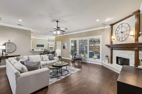 georgetown dr, Carrollton, TX 75006