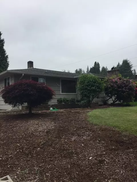 420 21st Ave SW, Puyallup, WA 98371