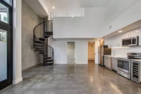 595 Mariposa St, San Francisco, CA 94107