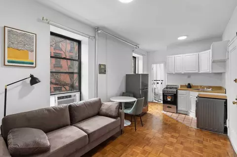 e 89th st, New York, NY 10128