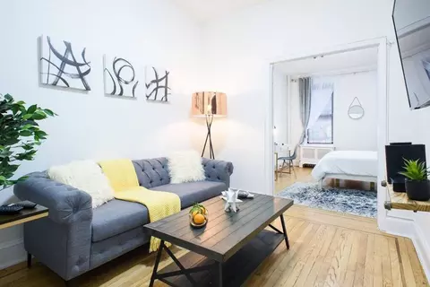 york st, New York, NY 10013