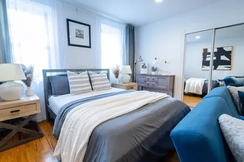 e 19th st, New York, NY 10003