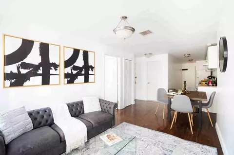 2 Nd Ave #1021957P, New York, NY 10003