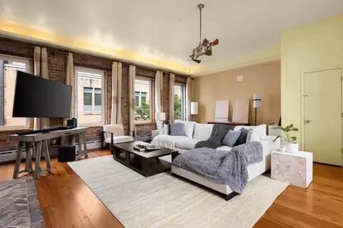 w 3rd st, New York, NY 10012