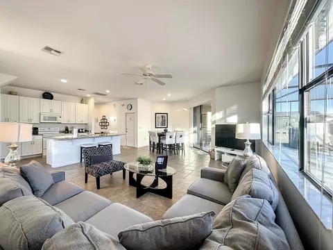 rosemont cir, Lakeland, FL 33837