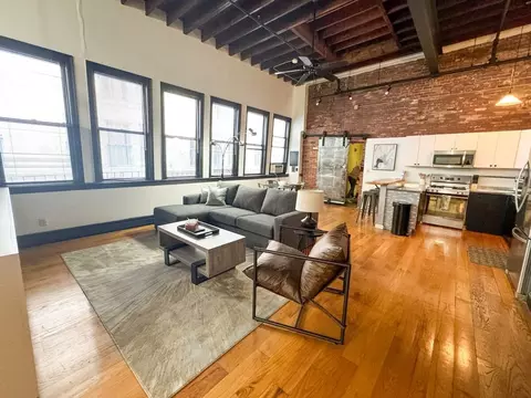 berkeley st, Boston, MA 02116