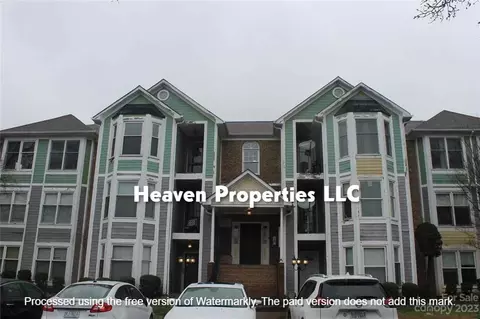 7340 Rose Terrace Ct, Charlotte, NC 28215