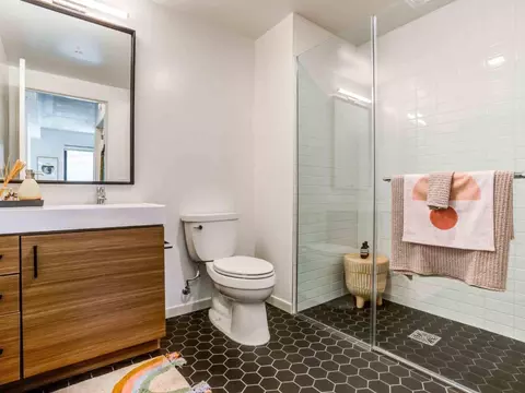 50 Jones St, San Francisco, CA 94102