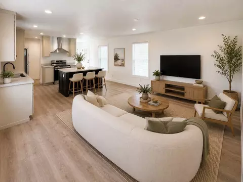 2060 N Center St #72, Mesa, AZ 85201