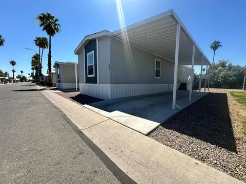 2060 N Center St #381, Mesa, AZ 85201