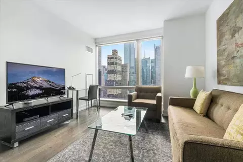 10 Th Ave #1016210P, New York, NY 10014