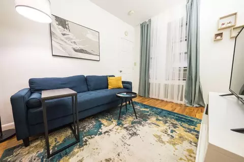e 75th st, New York, NY 10021