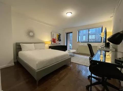 w 19th st, New York, NY 10011