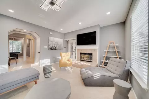 westbriar ln, Grand Prairie, TX 75052