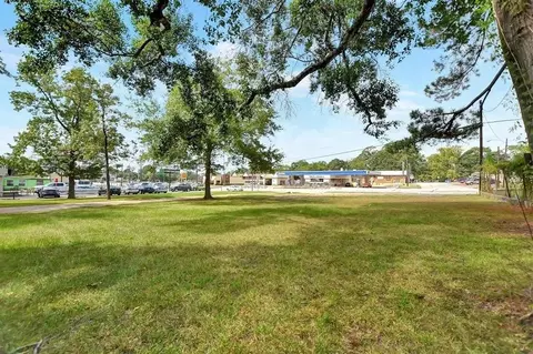 1302 N Frazier St # C, Conroe, TX 77301