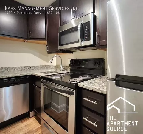 1430 N Dearborn St #104, Chicago, IL 60610