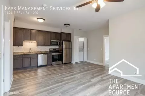 1424 E 53rd St #304, Chicago, IL 60615