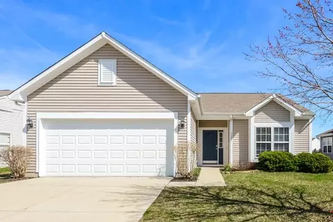 3241 Bristlecone Ct, Whiteland, IN 46184