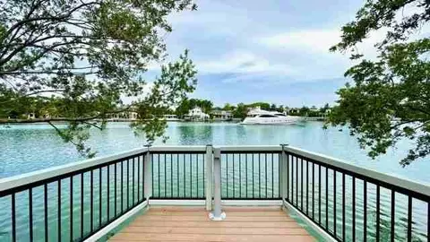 6484 Indian Creek Dr #242, Miami Beach, FL 33141