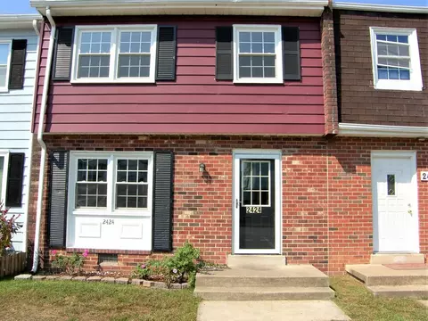 2424 Kilpatrick Pl #1, Dumfries, VA 22026
