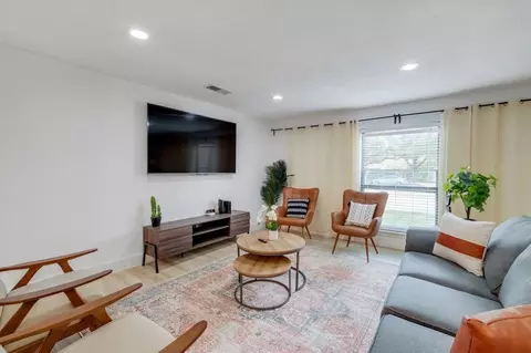 thunder rd, Dallas, TX 75244