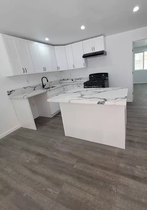 428 W 7th St #6, Long Beach, CA 90813