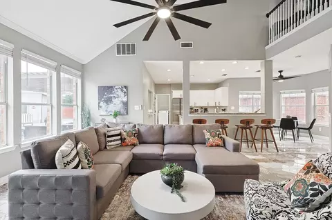 vinson ct, Irving, TX 75060